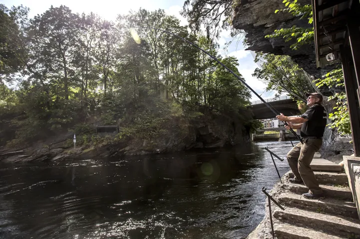 A fisherman tries his luck fishing in Klosterfossen.