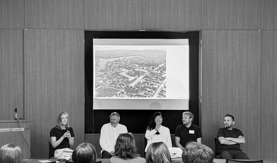 Jens Walter fra Mad arkitekter i panelsamtale om prosjektet Ibsenbiblioteket.