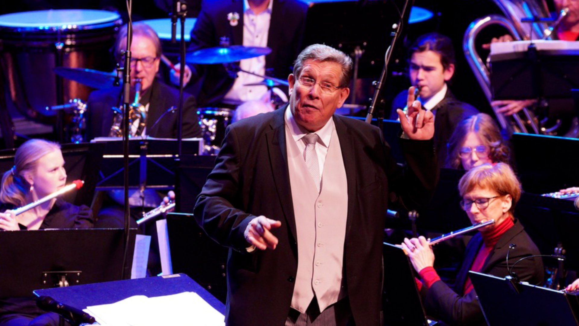 Øyvind Strand og orkester.